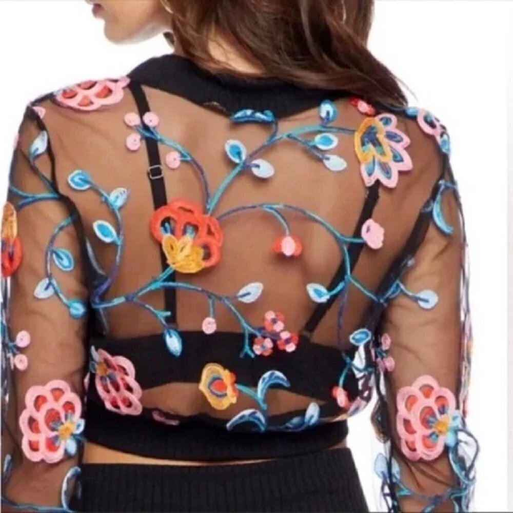 NEW COSMOPOLITAN x DRESS THE POPULATION MESH FLORAL BLACK LONG SLEEVE CROP TOP